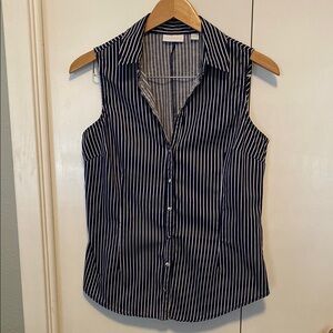 New York & Company Sleeveless Blue & White Shirt